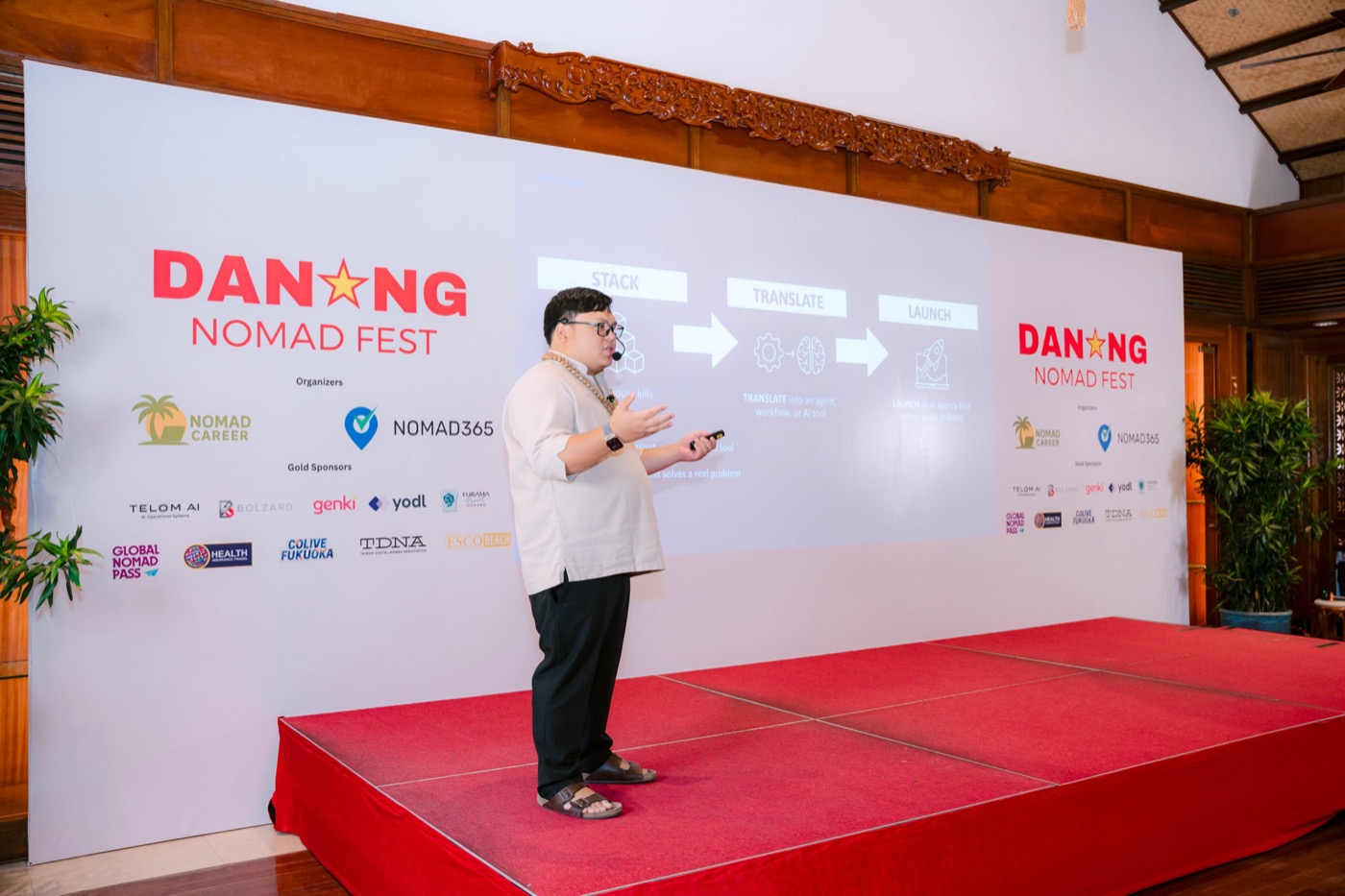 Cris keynote at Danang Nomad Fest